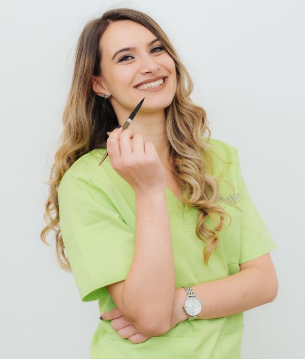 Roxana Radu, tehnician dentar @ clinica stomatologica Dinstitute Cluj